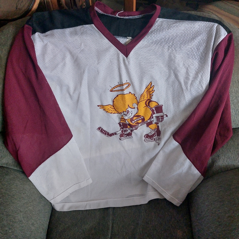 Saint Albert sports shirt XL